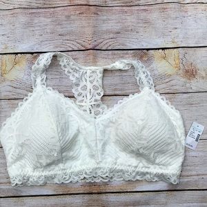 Maurice’s White Bralette size XXL